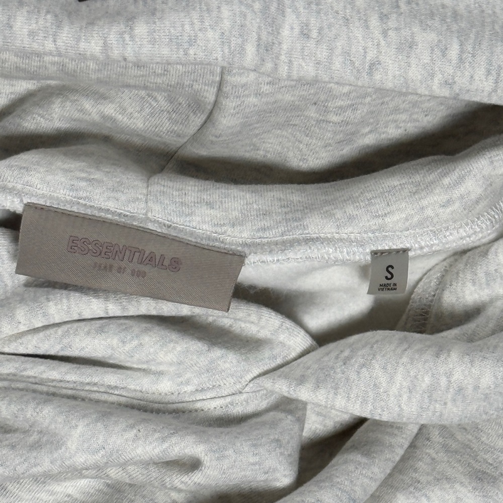 Fear Of God Essentials Light Oatmeal SS22 Hoodie - Picture 7 of 12